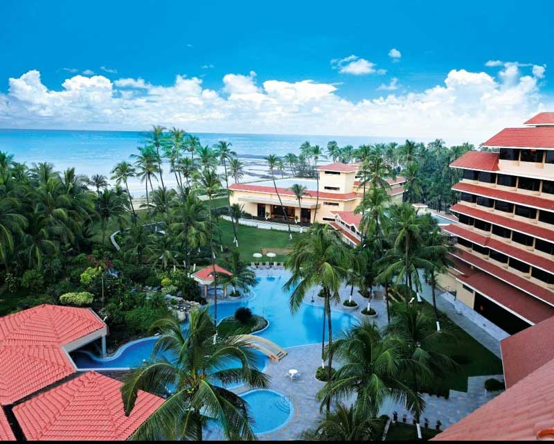 The Retreat Hotel & Convention Centre Aerial View